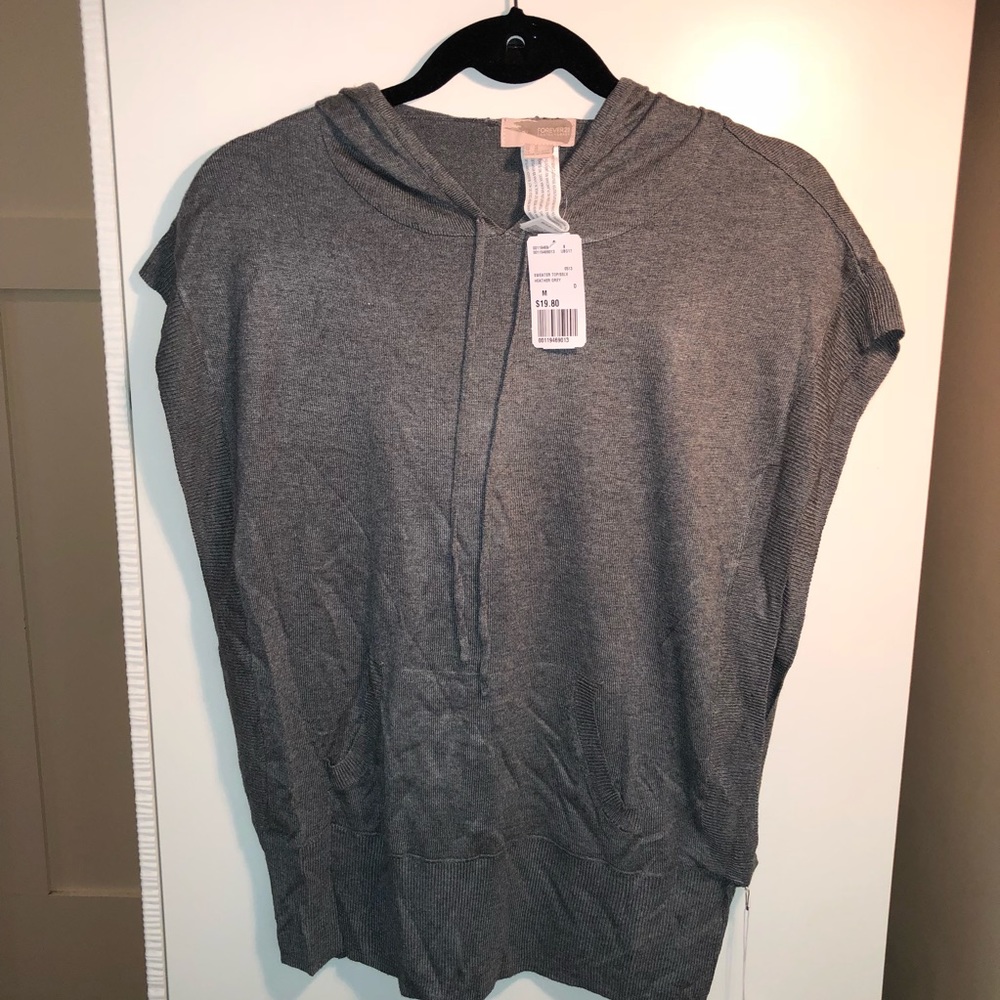 Forever 21 Sleeveless Sweater Hoodie